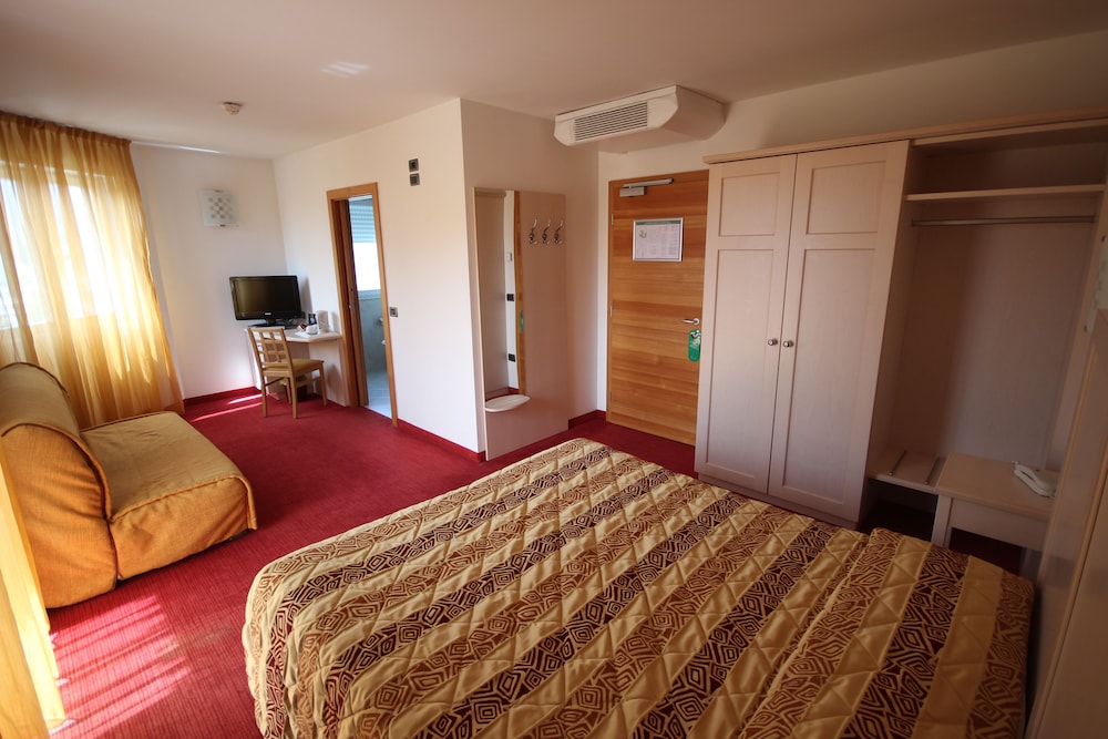 Bio Hotel Elite 16/67