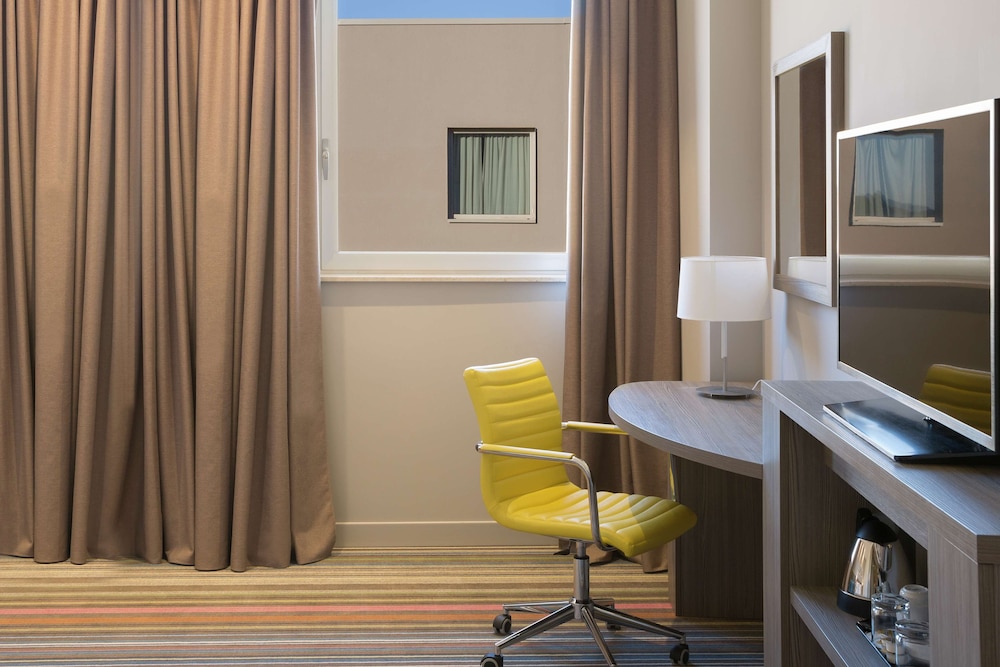 HAMPTON BY HILTON ROME EAST 42/51