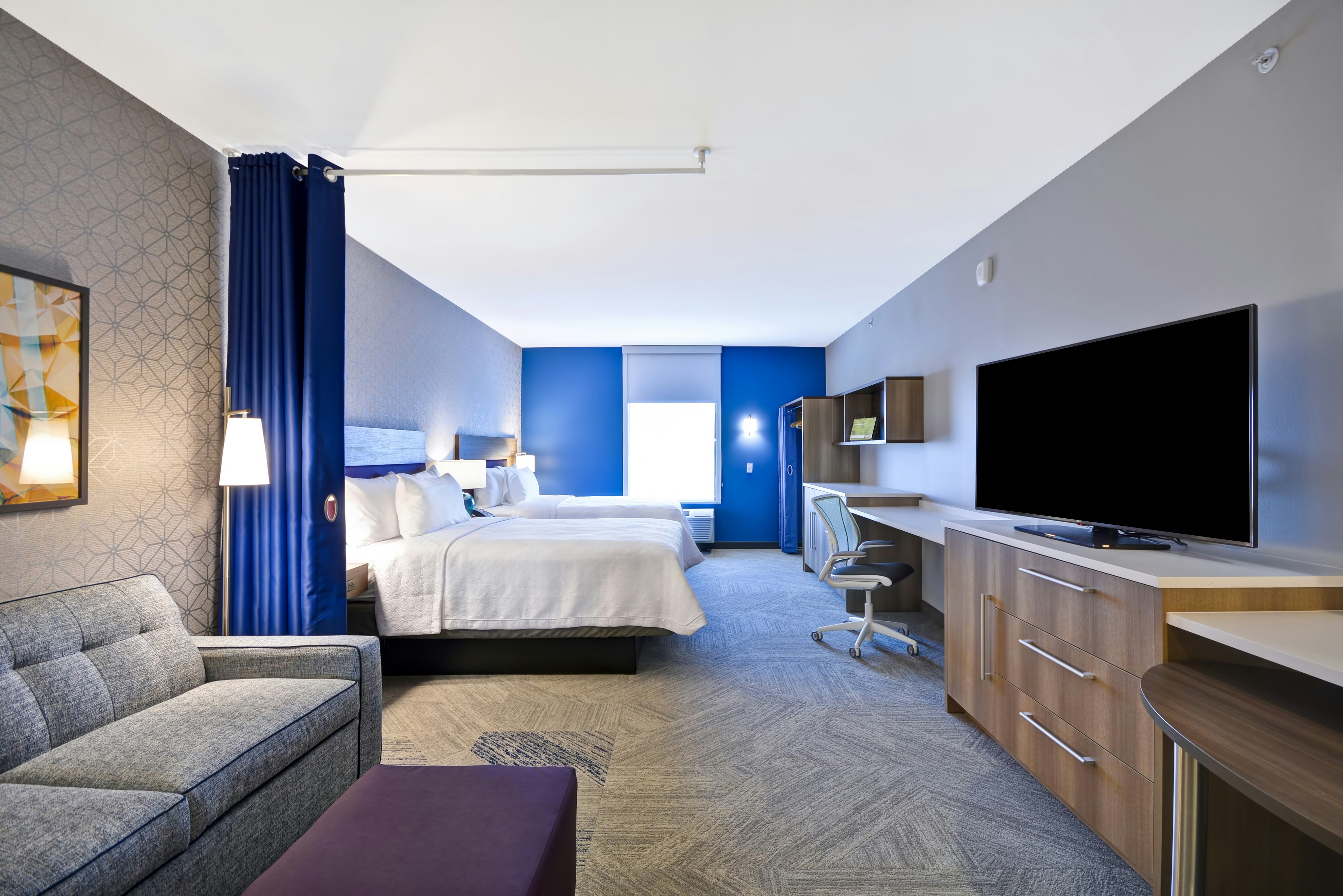 STUDIO, 2 QUEEN BEDS, ACCESSIBLE