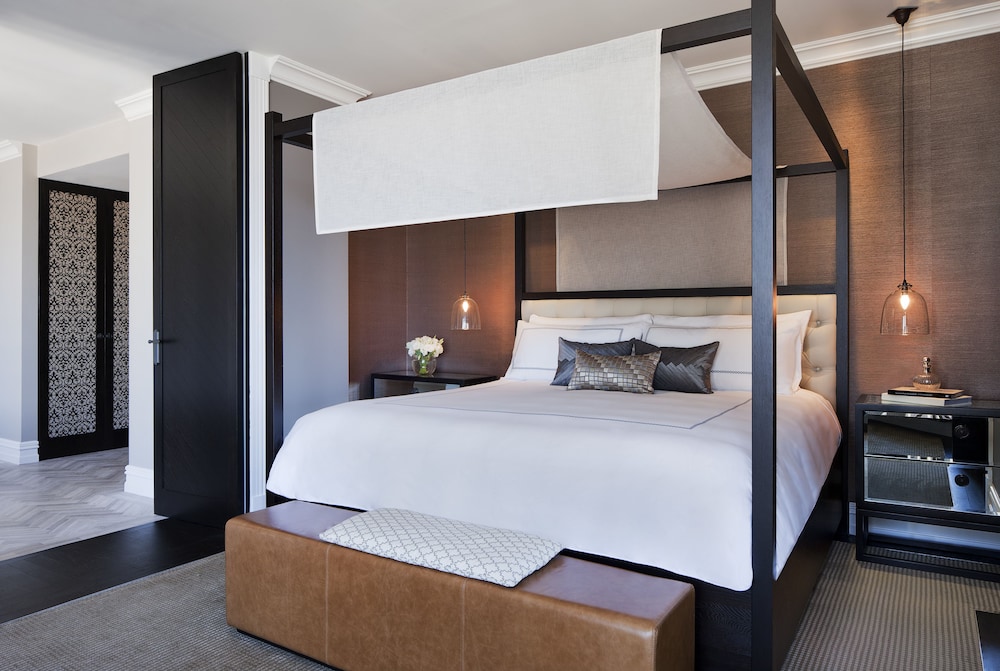 Four Seasons Hotel Sydney 7/43