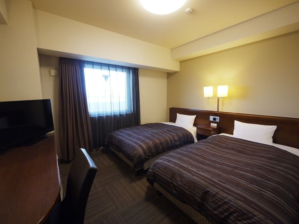 Room, Twin Beds, Electronic Cigarette Only, Smoking