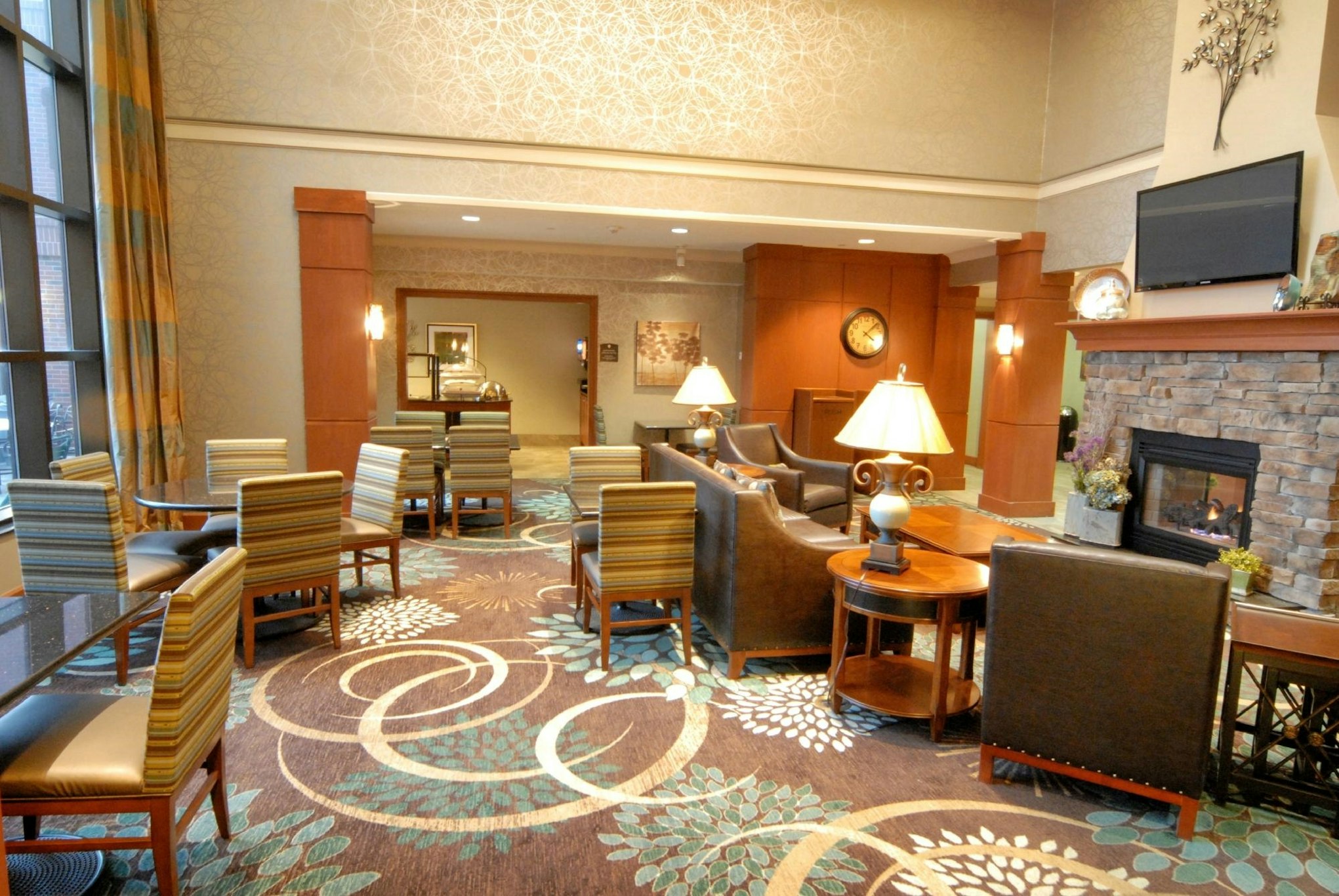 Aspen Suites - Rochester 30/37