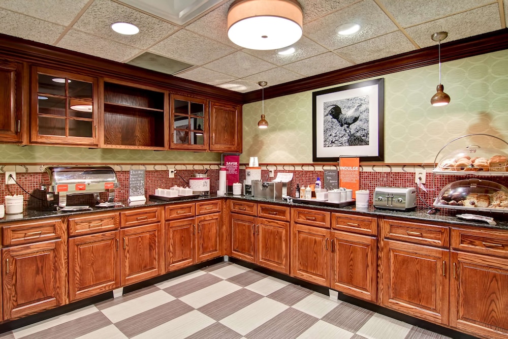 Hampton Inn Suites Leesburg 15/60