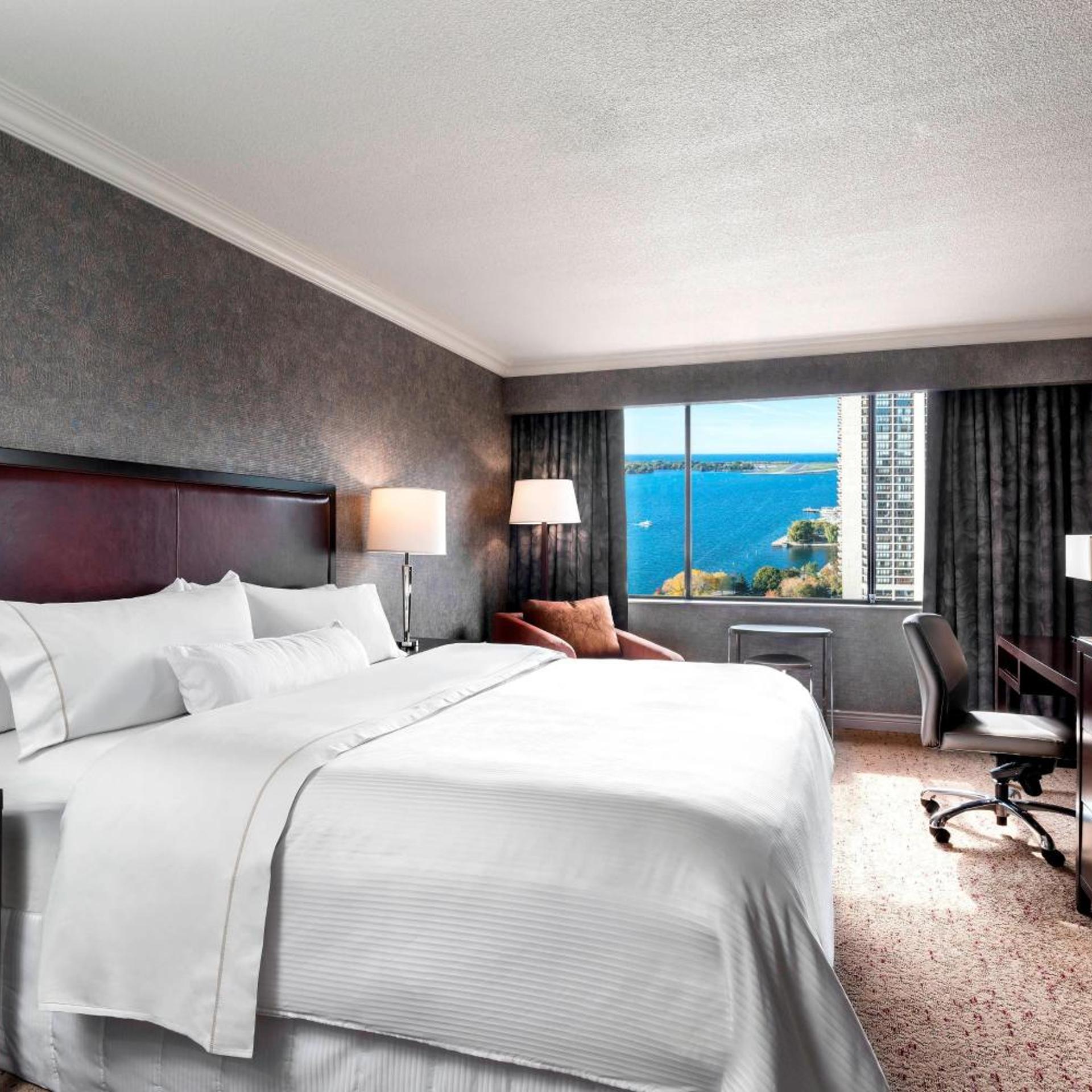 Guest Room, 2 Double Beds, Lake View
