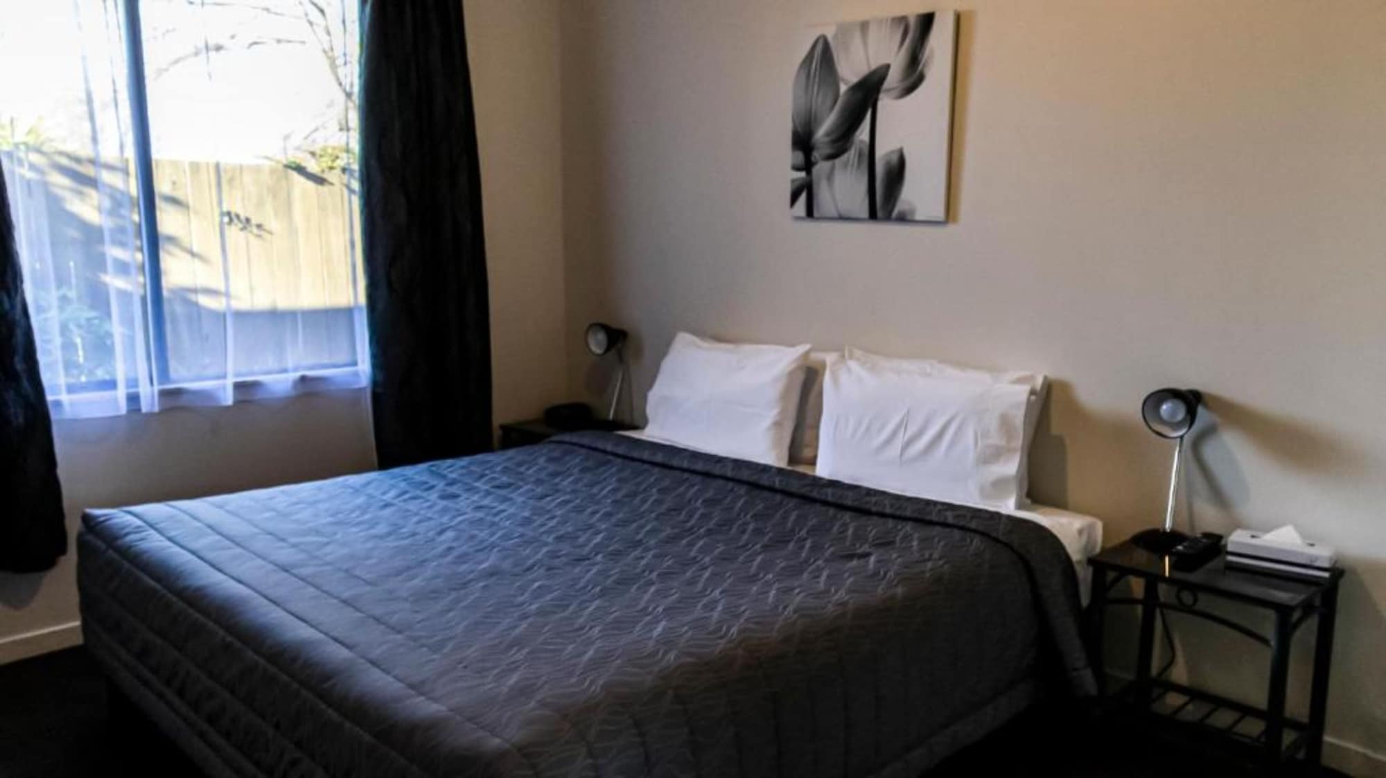 1 Bedroom, Deluxe, King Bed, Trundle Bed