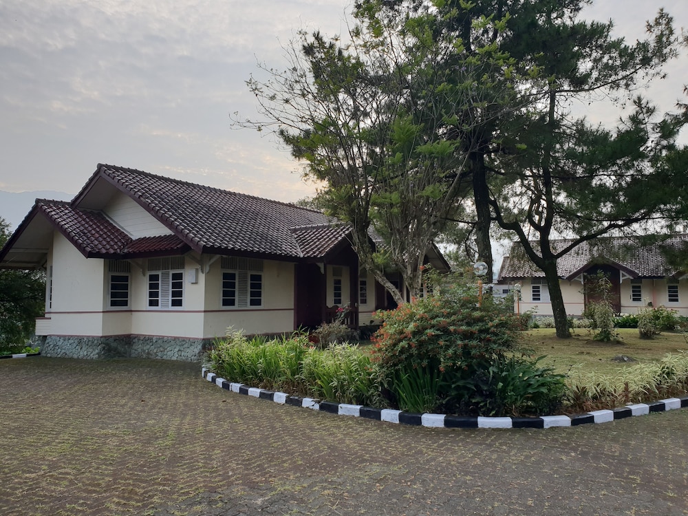 Cisarua Indah Cottage 39/42