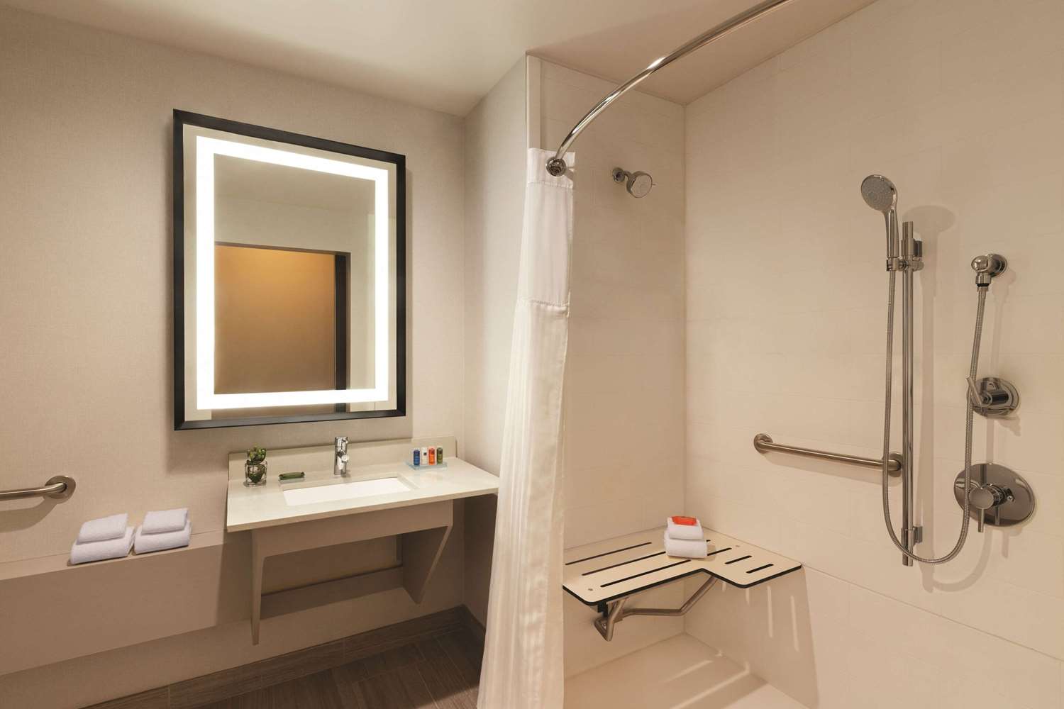 Radisson Hotel Oklahoma City Airport 15/15