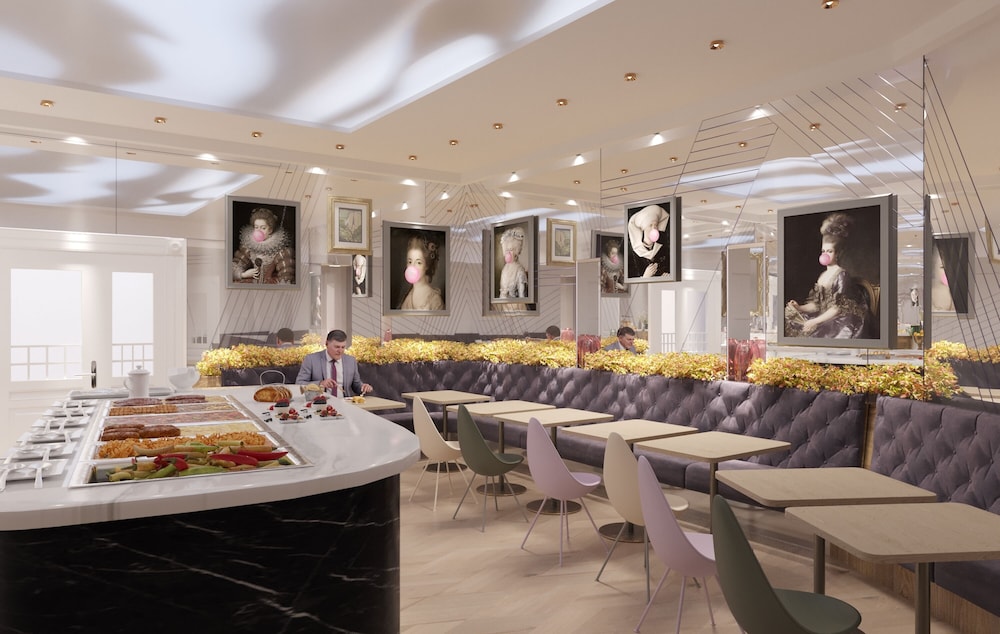 Mamaison Hotel Riverside Prague 34/44