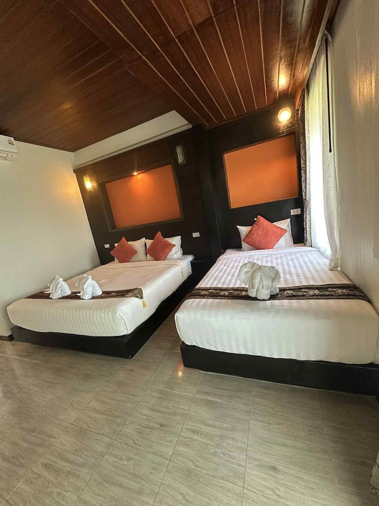 The Sea At Lanta Hotel 19/50
