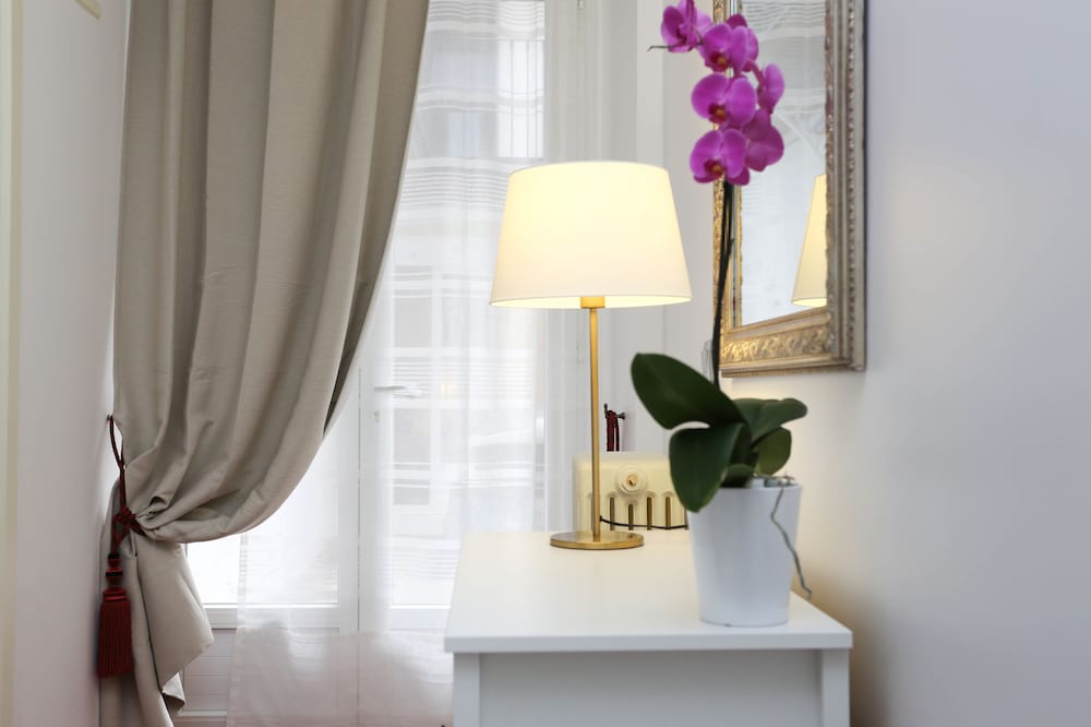 Hotel Churchill 24/60