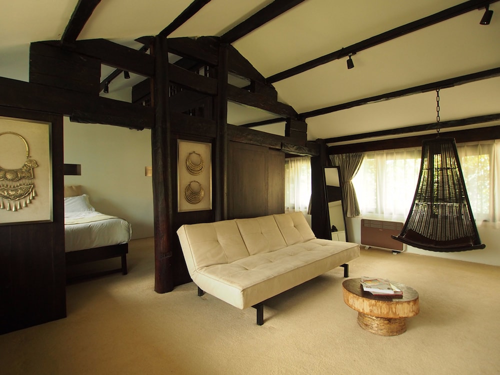 The Bivou Lijiang 14/50
