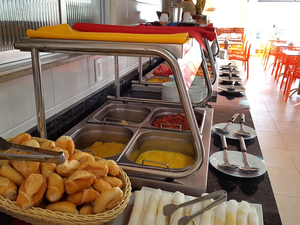 阿雷亚德欧鲁普雷套房酒店(HOTEL AREIA DE OURO) 图片3