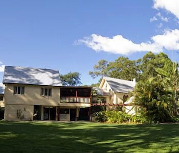 GLASS HOUSE MOUNTAINS ECOLODGE 34/34