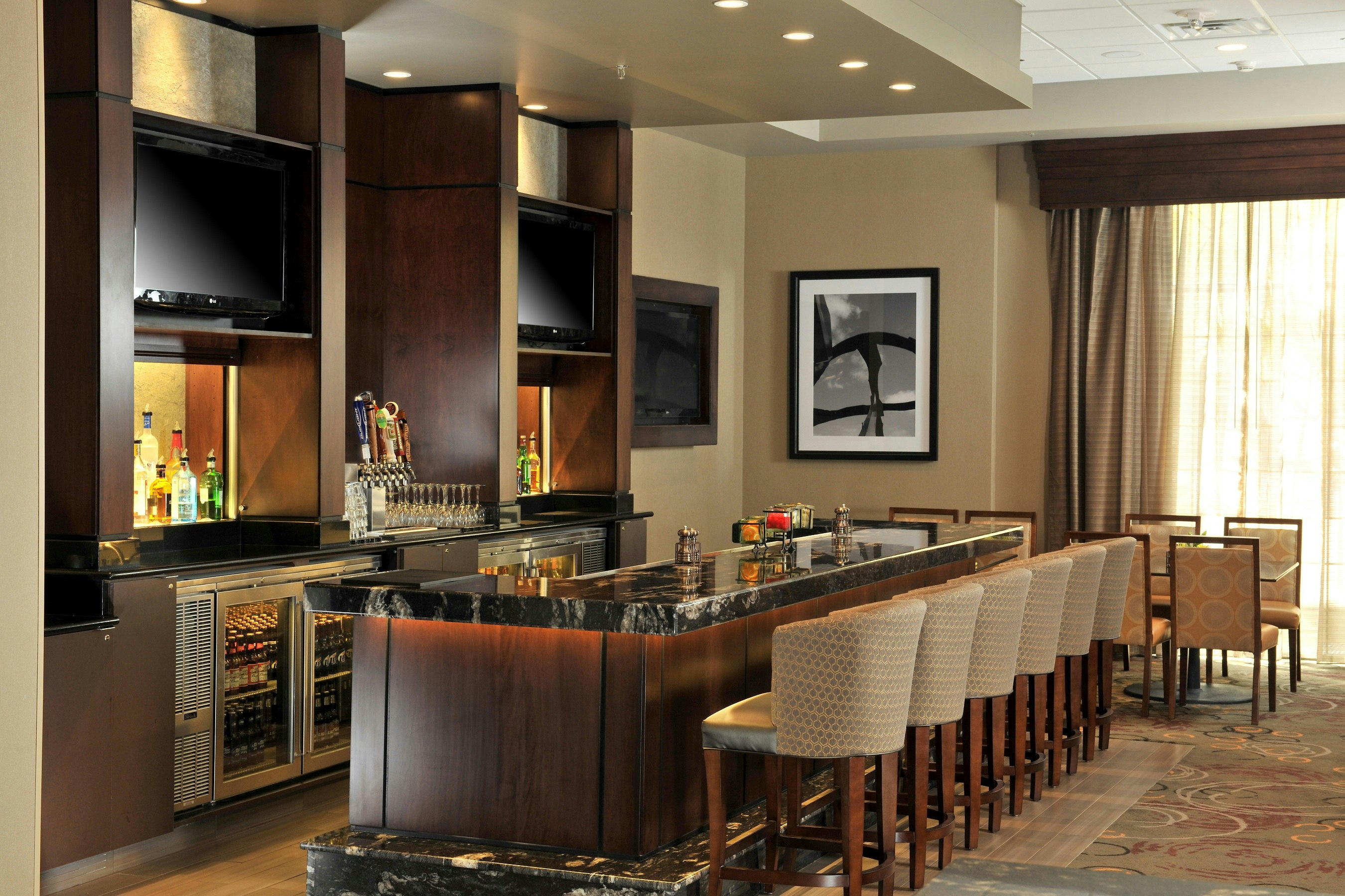 Embassy Suites Des Moines Ia 25/39