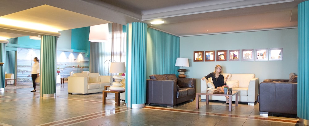 Les Flamants Roses Thalasso Spa 58/83