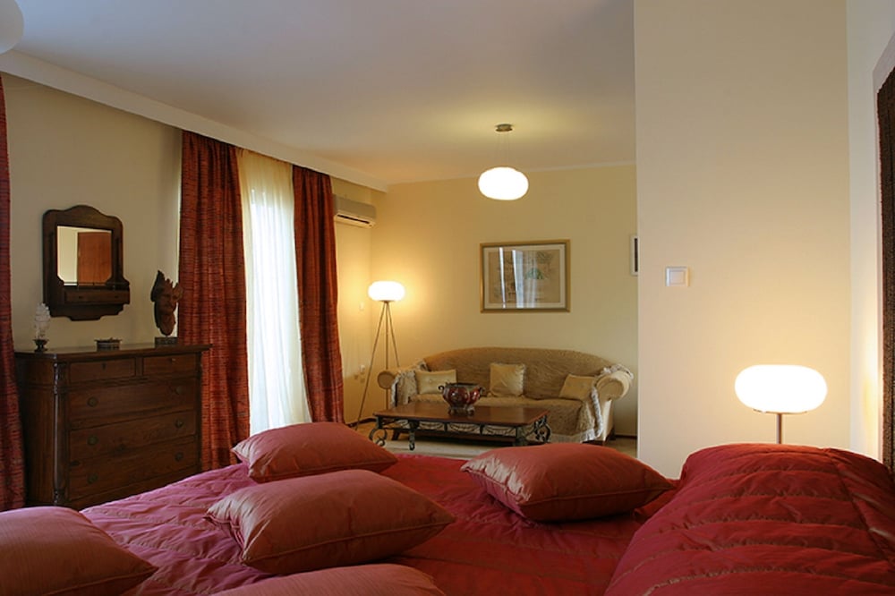 Erytha Hotel &amp; Resort 36/69