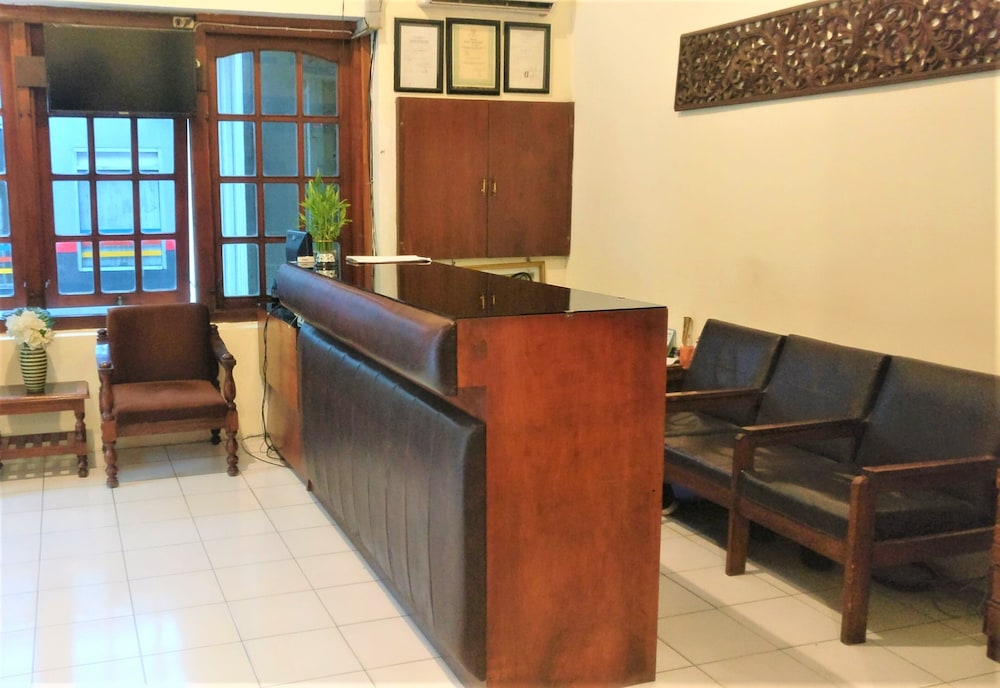 Hotel Perdana by ZUZU 40/65