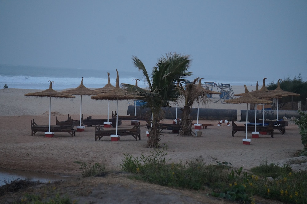 Lemon Creek Hotel Resort 28/32