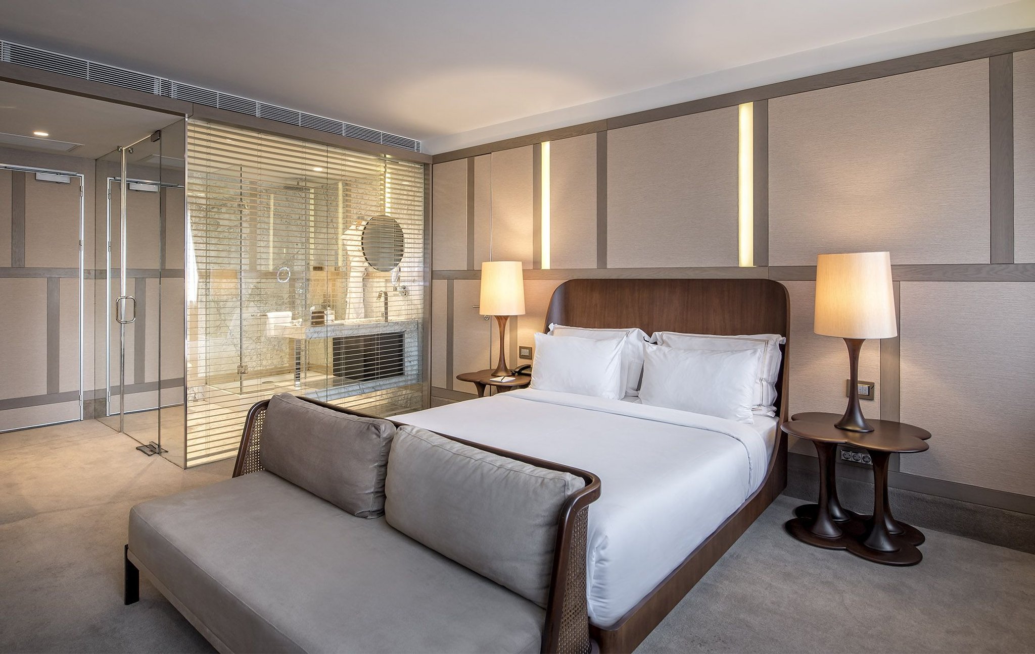 Grand Superior Room-