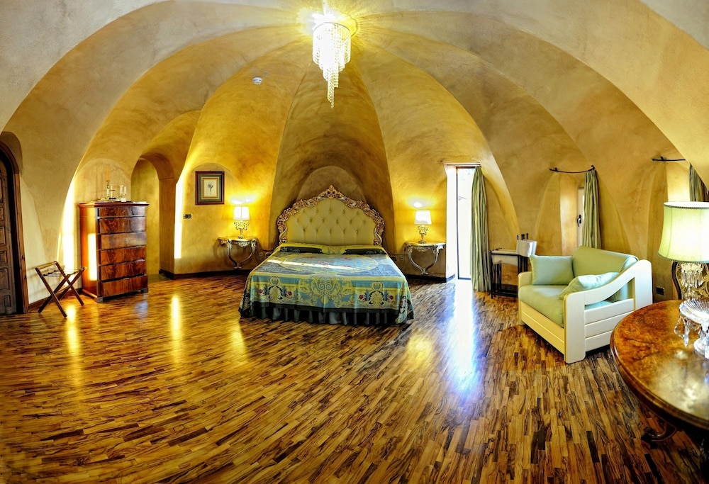 Hotel Porto Pirgos 22/30