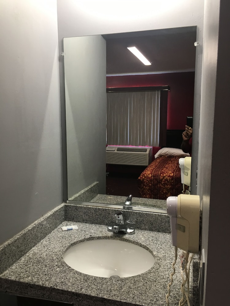 Journeys End Motel Atlantic City / Absecon 16/53