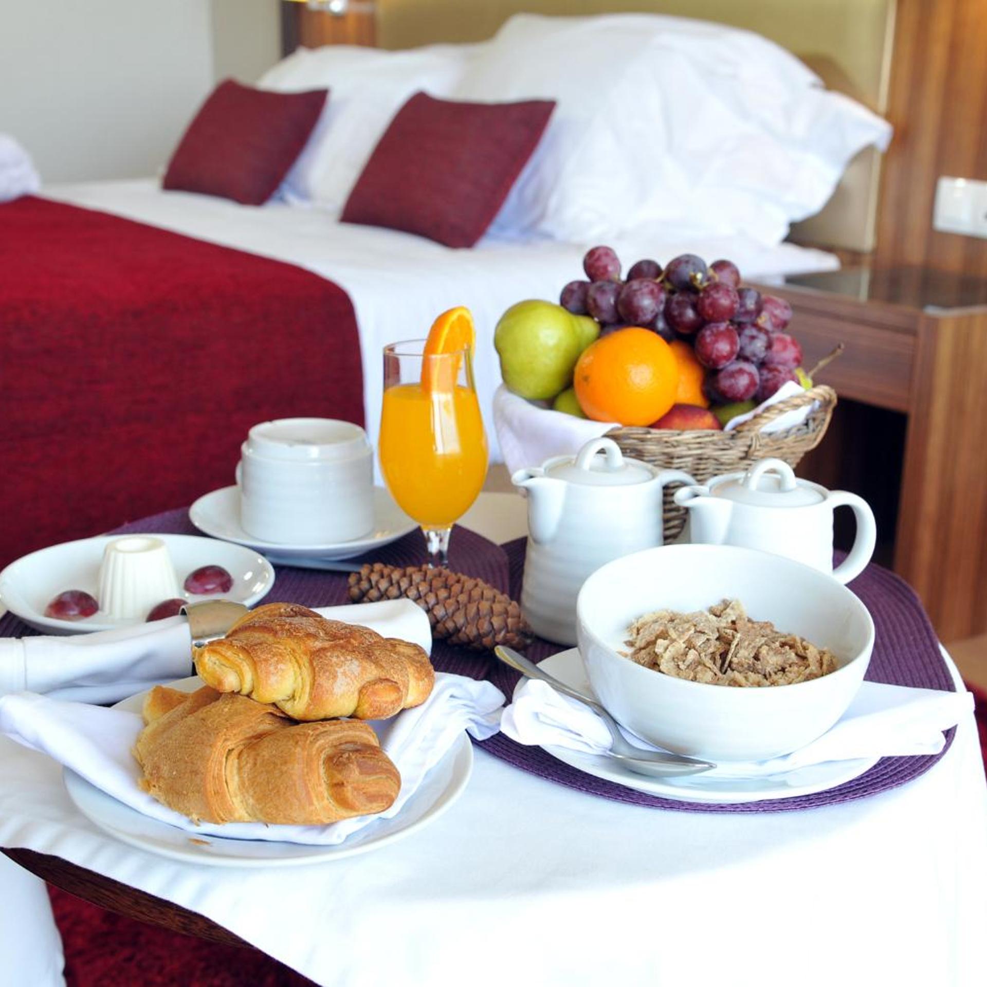 PLACIDO HOTEL DOURO TABUACO 34/48