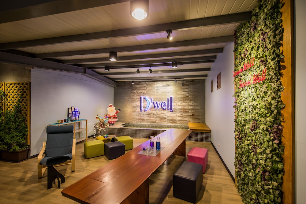 D'well Hostel 40/50