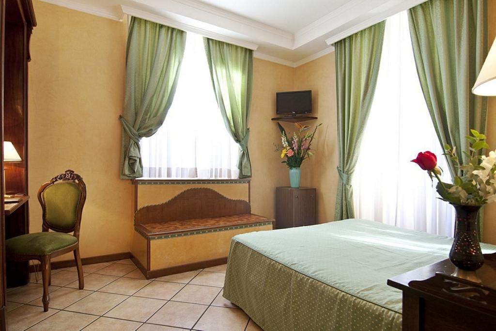 Hotel Montreal Rome 13/34