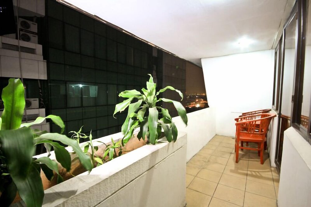 Grand Menteng Hotel 12/50