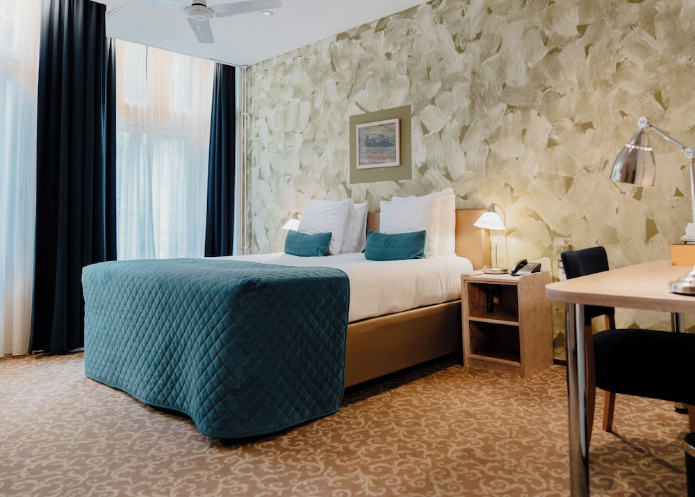 Hotel Fita 18/50