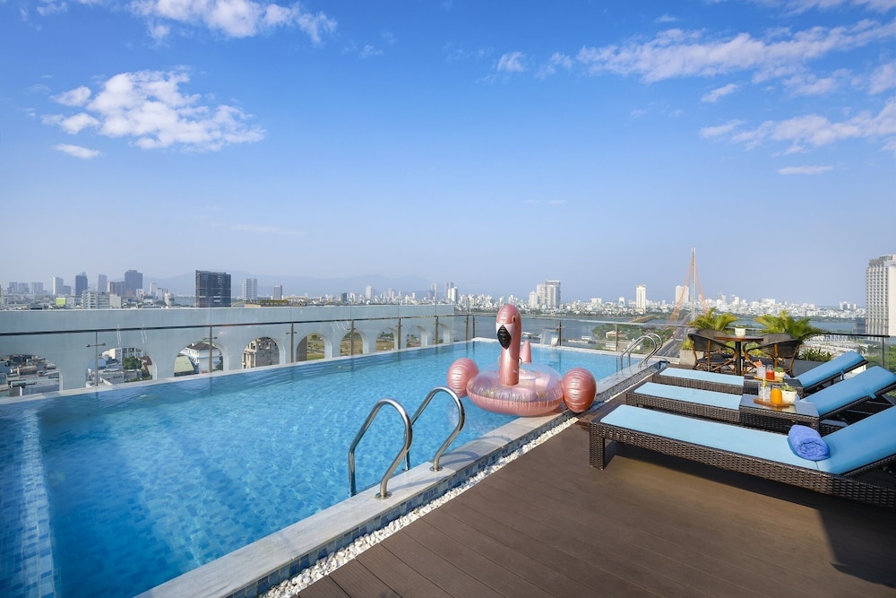 Gold Plaza Hotel Da Nang 45/50