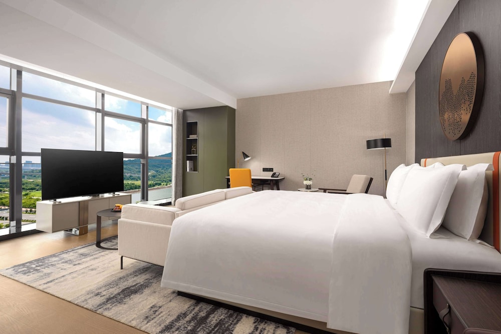 Ramada by Wyndham Taizhou West 36/69