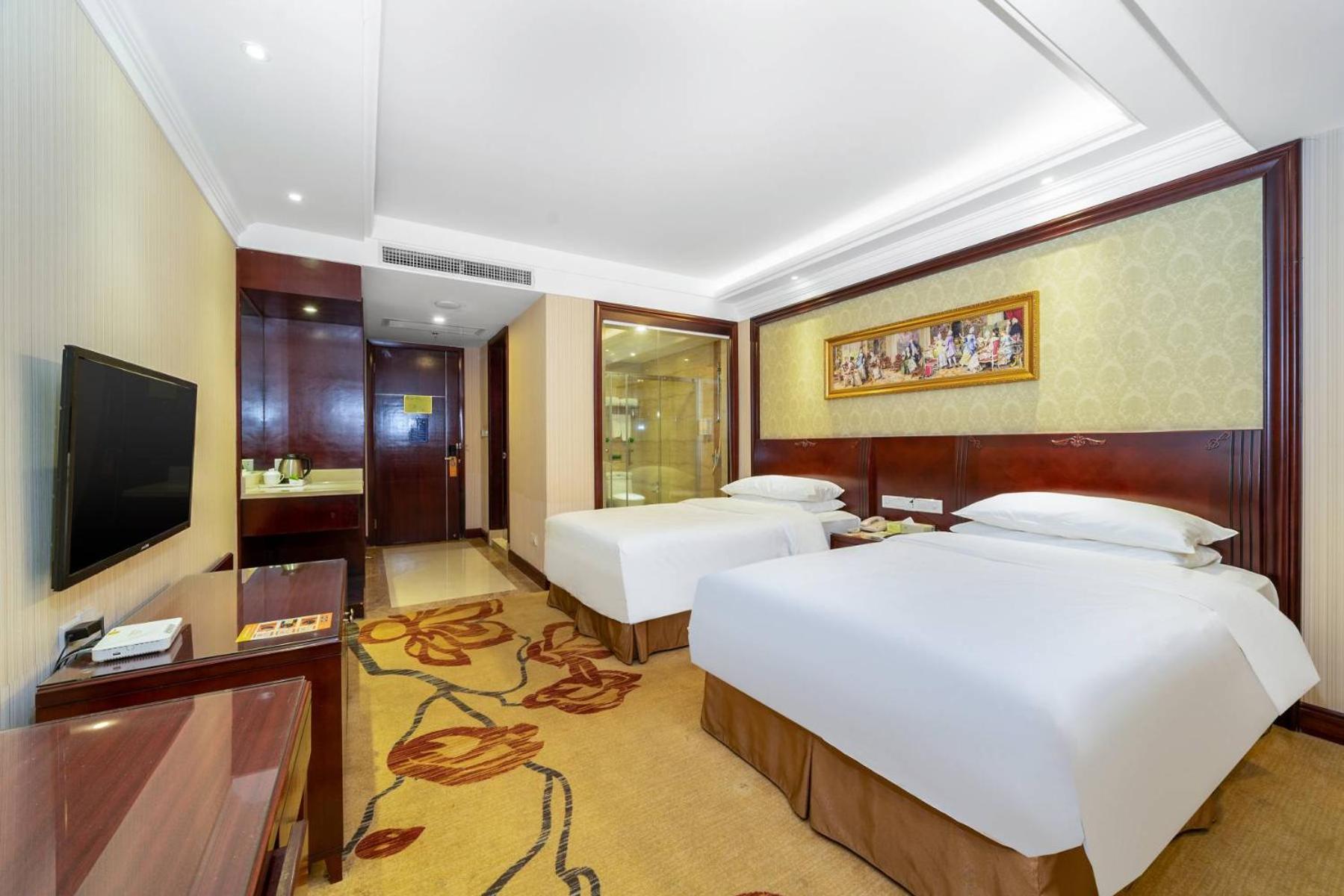Vienna Hotel (Dongguan Houjie Convention and Exhibition Center) 36/75