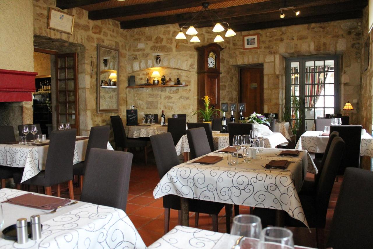 AUBERGE DE LA TOUR 19/26