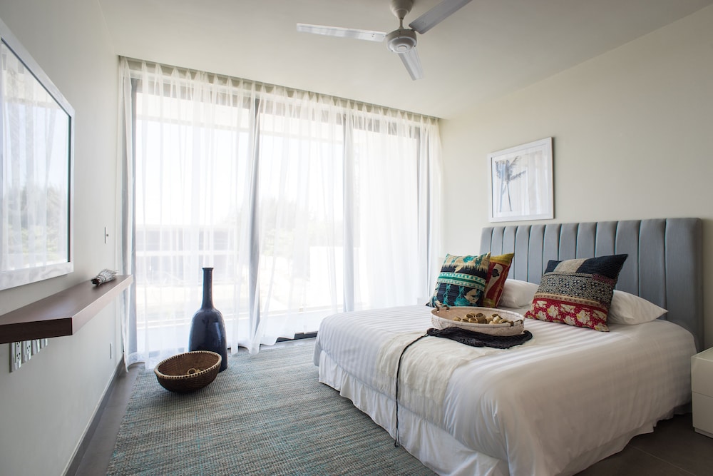 Sanctuary Resort Community 26/75