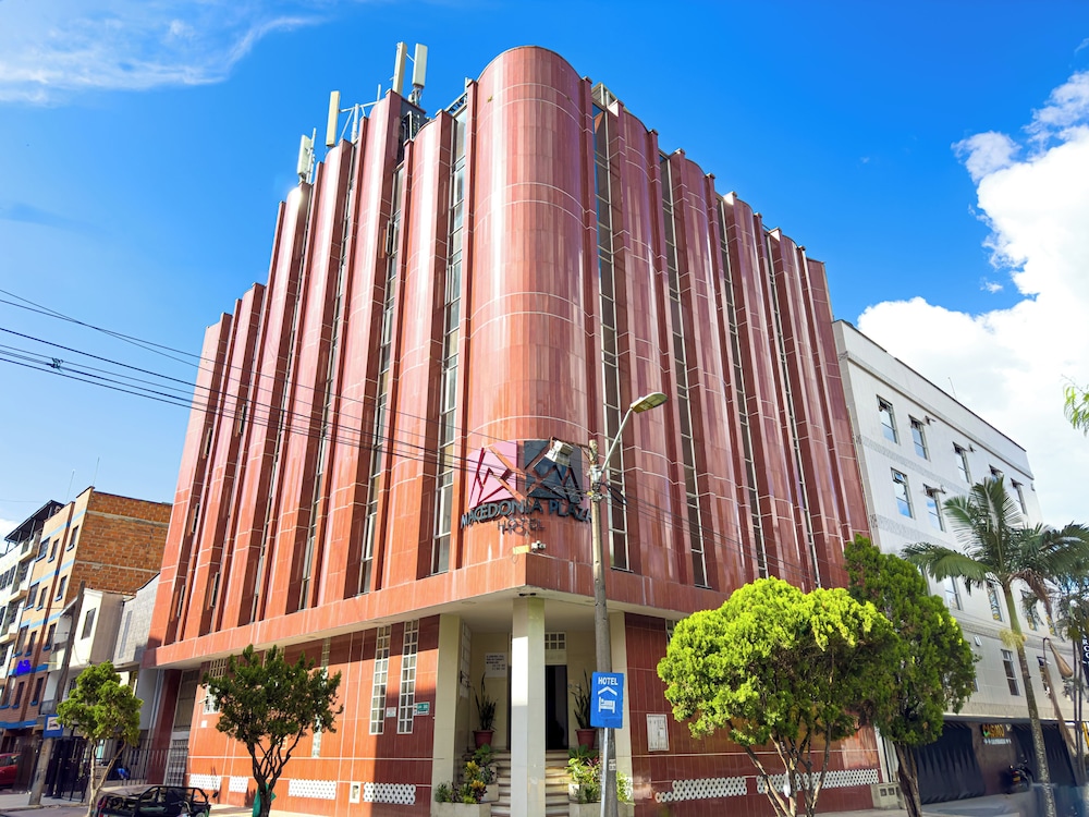 Hotel Macedonia Plaza 2/25