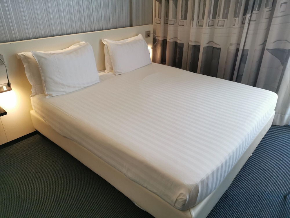 SUPERIOR, DOUBLE BED, BALCONY