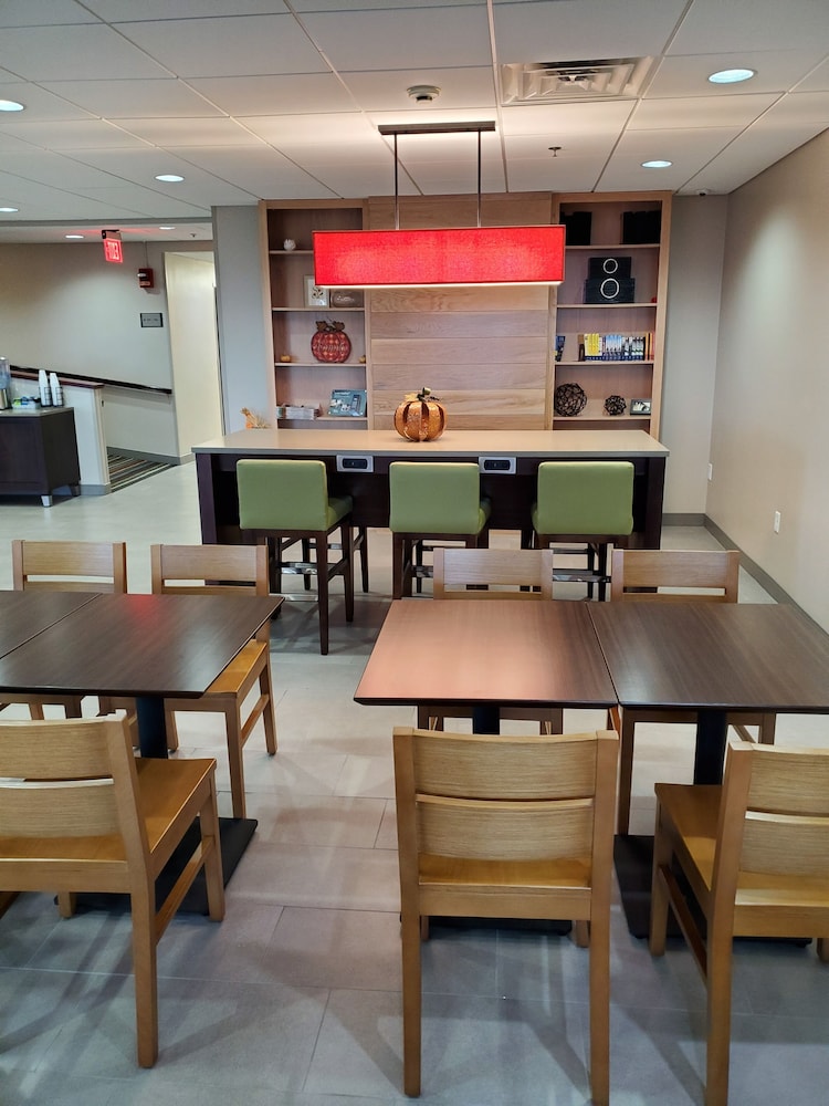 Country Inn & Suites By Radisson, Fredericksburg South (I-95), VA 20/26