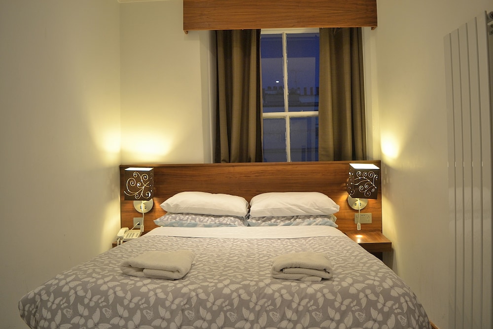 Leisure Inn Hotel 37/56