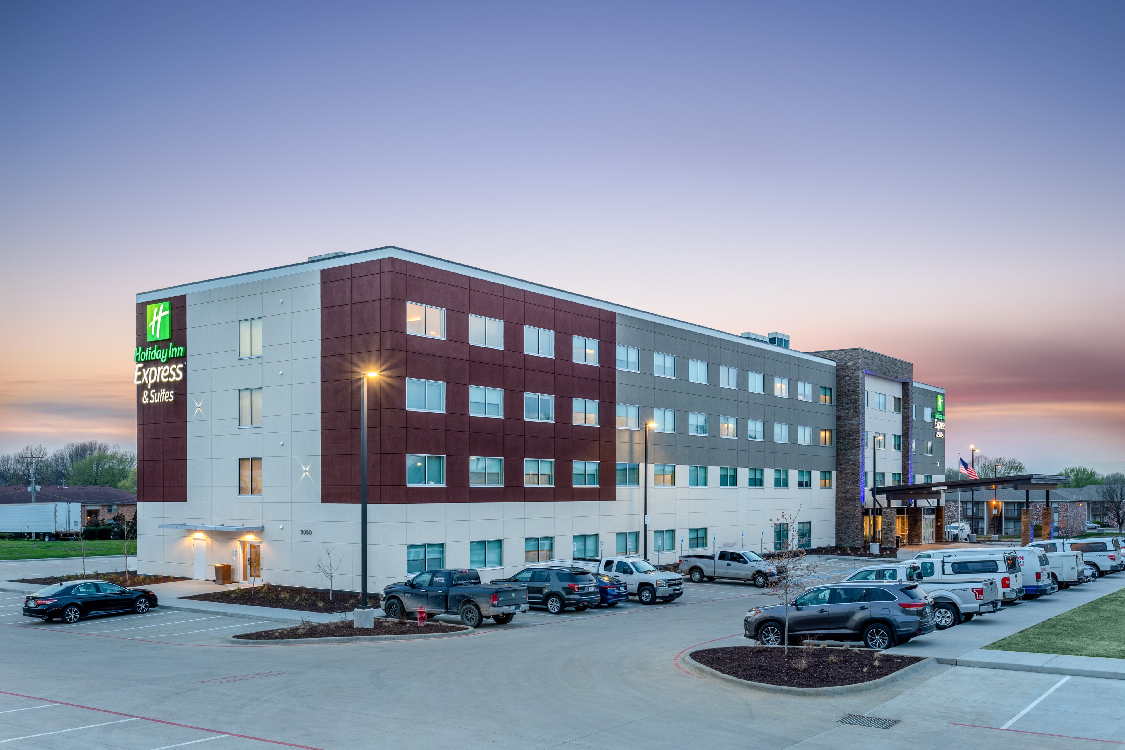 Holiday Inn Express Suites Springfield North 4/60
