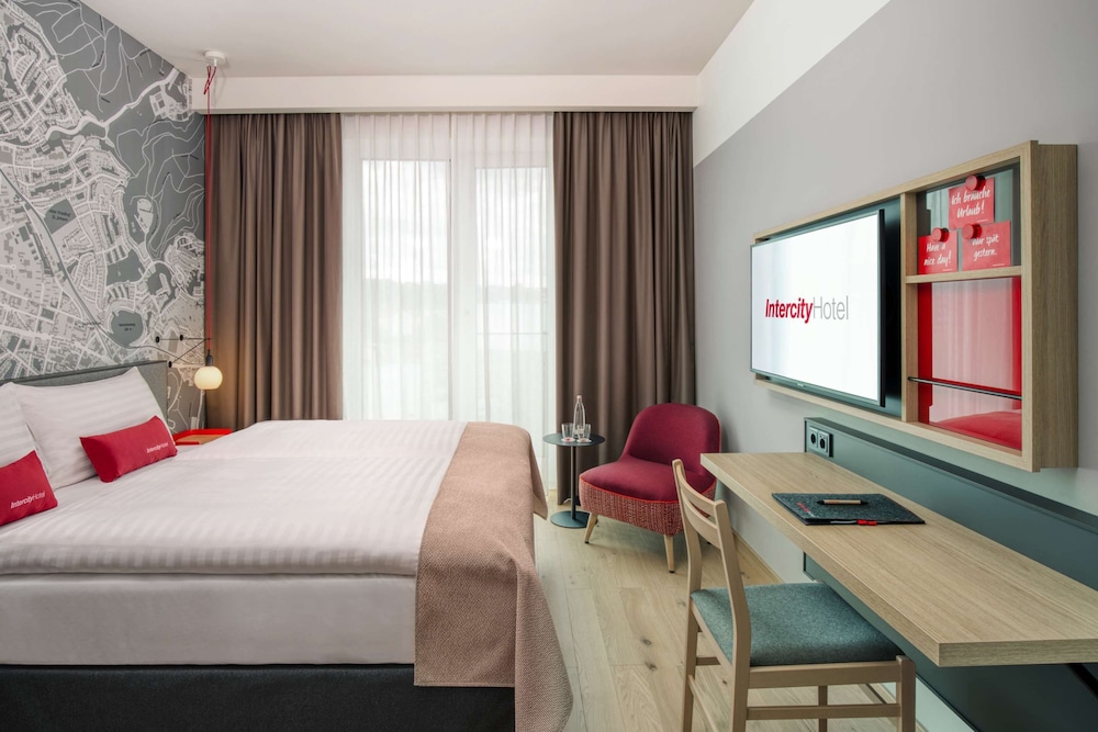 Intercityhotel Saarbrucken 16/50