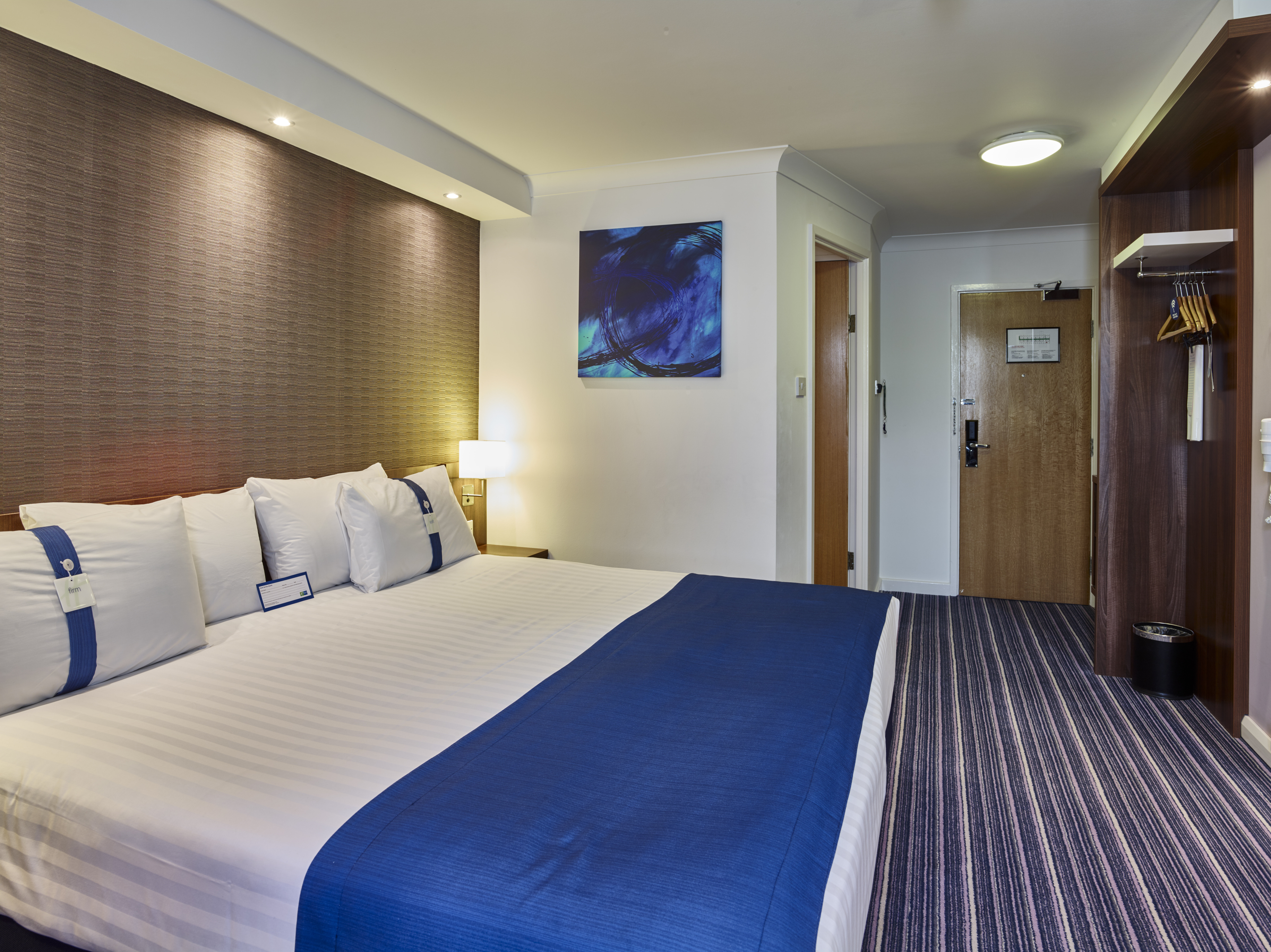 غرفة قياسية بسرير كينج، Holiday Inn Express Glenrothes 3/4