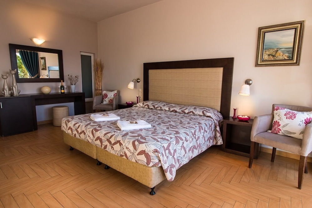 Thalassa Hotel 15/57