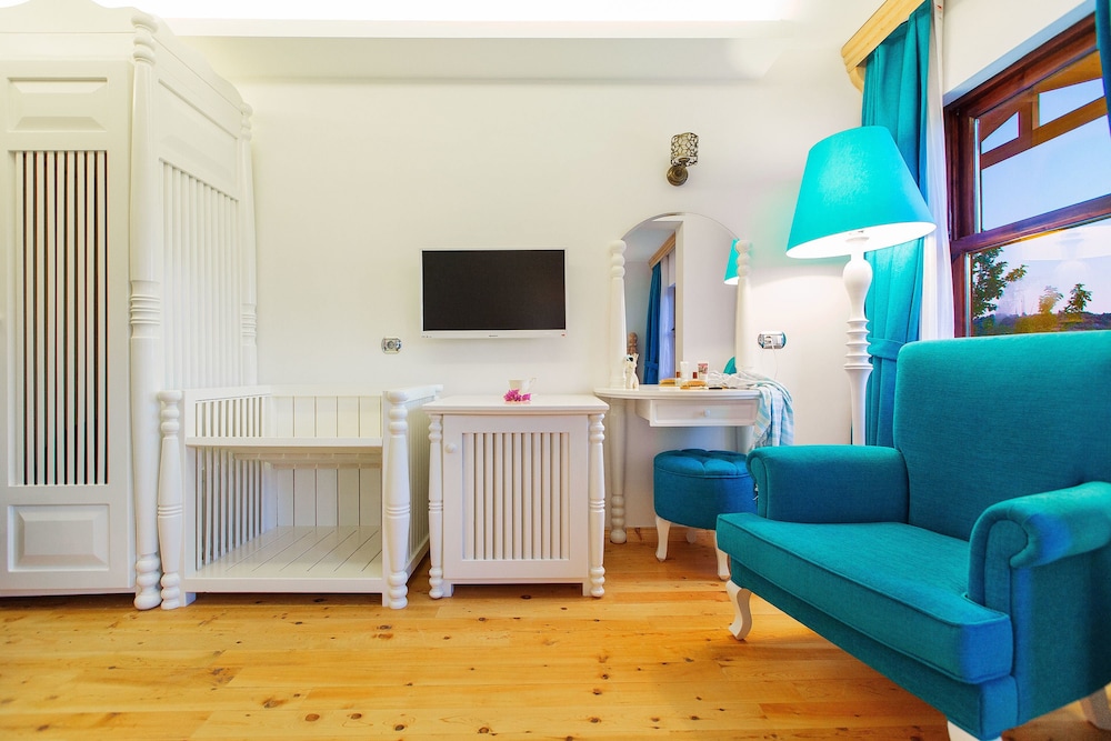 Elixir Boutique Hotel 30/50
