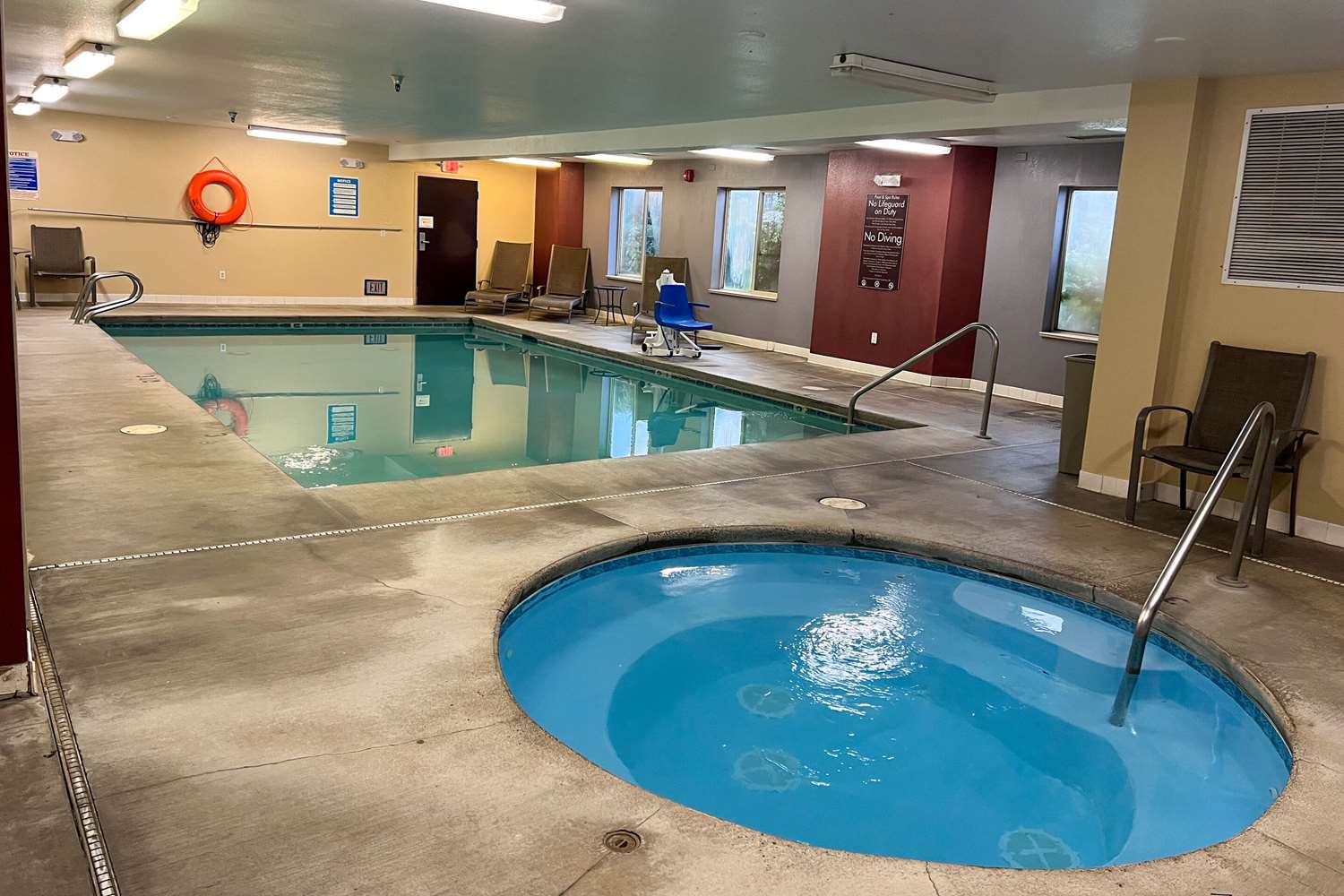 SureStay by Best Western Roseburg 15/23