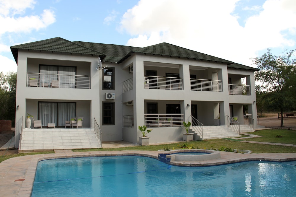 Tinyiko Kruger Lodge 3/50