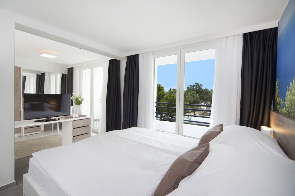 Bluesun Hotel Neptun 7/50