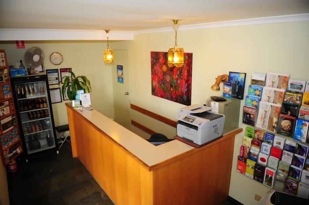 MILDURA PLAZA MOTOR INN 8/27