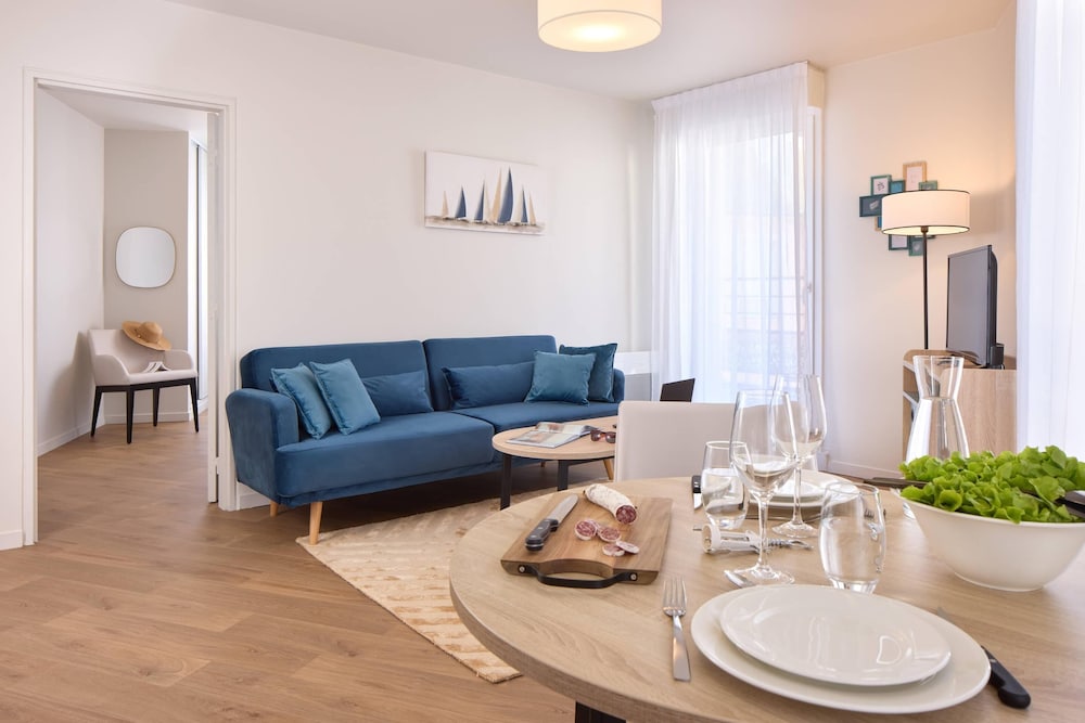 Quality Aparthotel Cherbourg 29/50