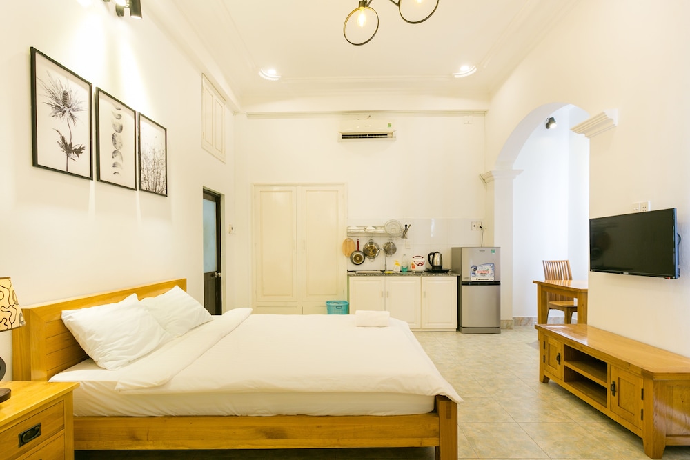 Halo Serviced Apartment 9/50